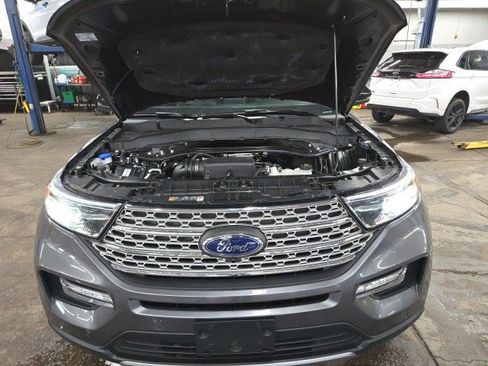 Used 2022 Ford Explorer Limited w/ Limited Technology Package image 63