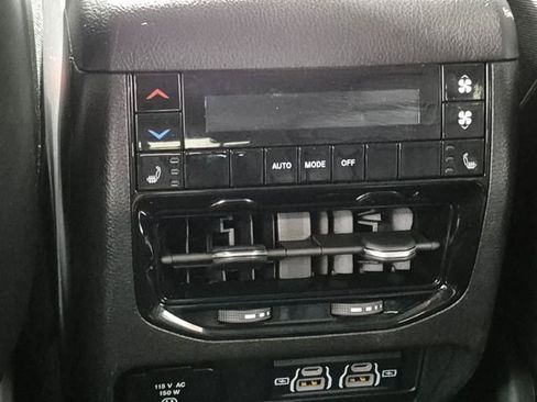 Used 2023 Jeep Grand Cherokee L Limited w/ Trailer Tow Group (B) AWD/4WD image 23