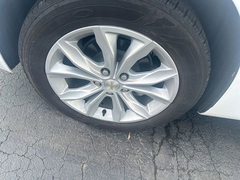 Used 2025 Chevrolet Malibu LT image 10