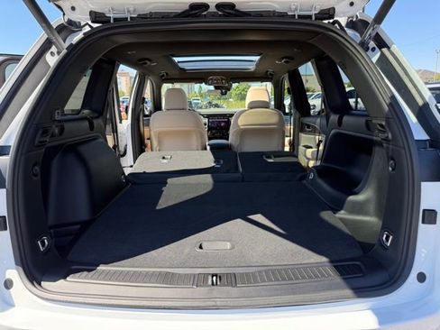 New 2025 Jeep Grand Cherokee Limited image 43