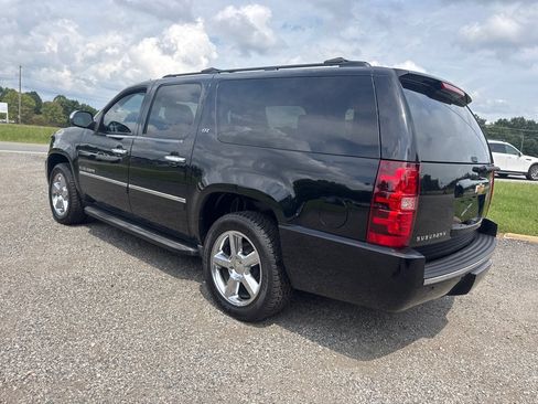Used 2013 Chevrolet Suburban LTZ AWD/4WD image 14