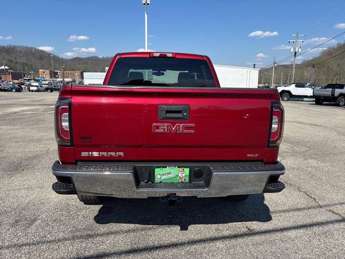 Used 2018 GMC Sierra 1500 SLT w/ SLT Premium Package AWD/4WD image 4