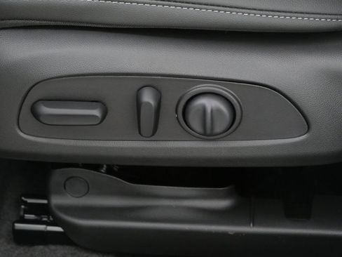 New 2026 Buick Envista Sport Touring w/ Convenience I Package FWD image 14