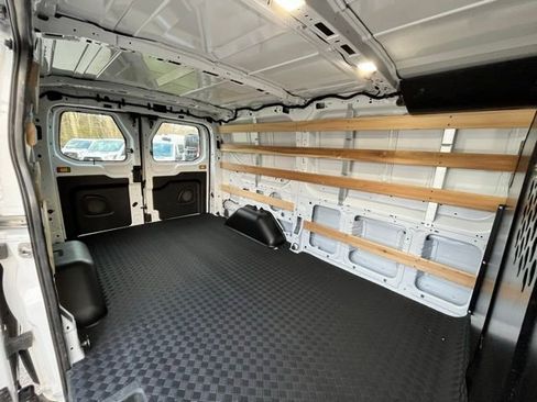 Certified 2025 Ford Transit 250 Low Roof w/ Exterior Upgrade Package RWD image 18