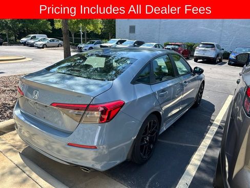 Used 2024 Honda Civic Sport image 10