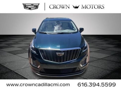 Certified 2024 Cadillac XT5 Premium Luxury w/ LPO, Floor Liner Package AWD/4WD image 6