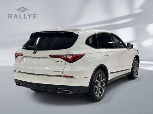 Certified 2023 Acura MDX SH-AWD w/ Technology Package image 3