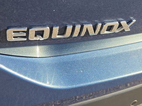Used 2024 Chevrolet Equinox LT image 12