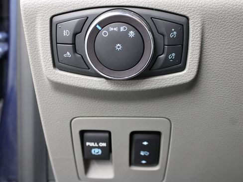 Used 2019 Ford F150 4x4 SuperCrew image 50