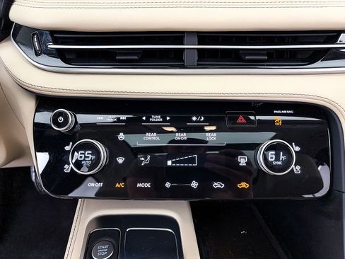 Used 2023 INFINITI QX60 Luxe w/ Cargo Package image 23