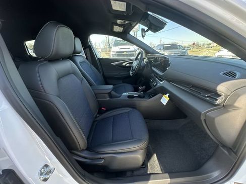 New 2026 Buick Envista Preferred w/ Convenience I Package FWD image 23