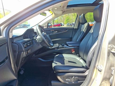 Used 2023 Lincoln Nautilus Reserve FWD image 14