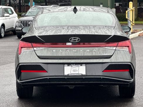 New 2026 Hyundai Elantra Limited image 6