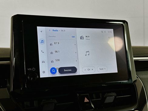 Used 2025 Toyota Corolla LE FWD image 21