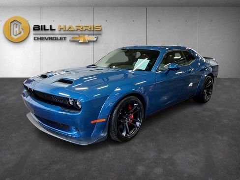 Used 2023 Dodge Challenger SRT Hellcat image 1