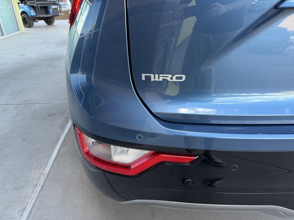 Used 2025 Kia Niro Wind FWD image 14