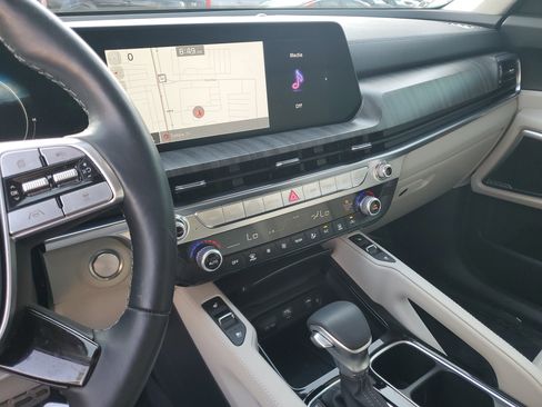 Used 2025 Kia Telluride SX Prestige image 28