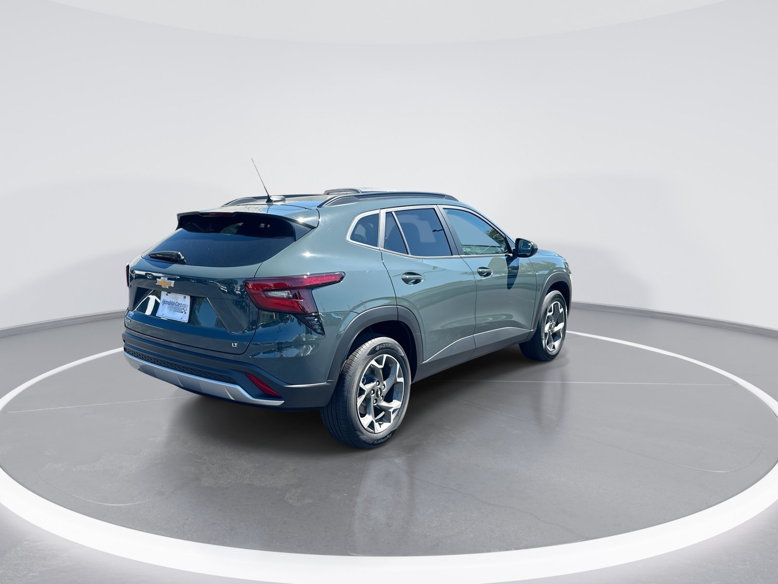 Used 2025 Chevrolet Trax LT w/ Driver Confidence Package FWD image 9