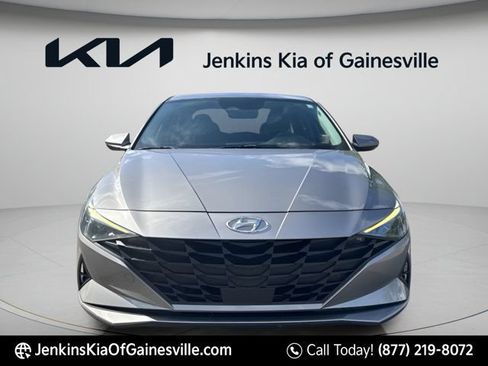Used 2021 Hyundai Elantra SEL w/ Convenience Package FWD image 8