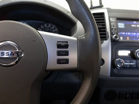 Used 2021 Nissan Frontier SV image 27