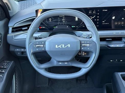New 2026 Kia EV9 Wind AWD/4WD image 16