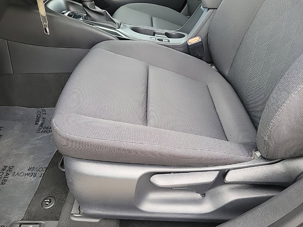 Used 2024 Toyota Corolla LE FWD image 12