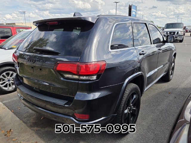 Used 2015 Jeep Grand Cherokee Altitude AWD/4WD image 4