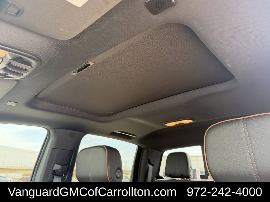 New 2026 GMC Canyon AT4 w/ Technology Plus Package AWD/4WD image 21