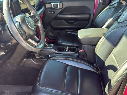 Used 2024 Jeep Wrangler Unlimited Rubicon 392 image 27