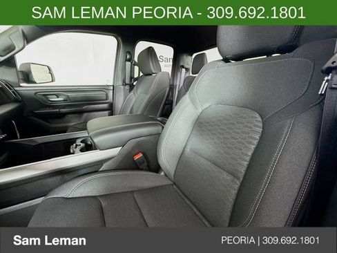 New 2026 RAM 1500 Express AWD/4WD image 19