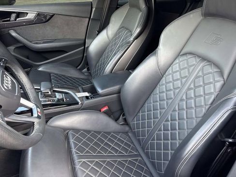 Used 2024 Audi S5 Prestige AWD/4WD image 11