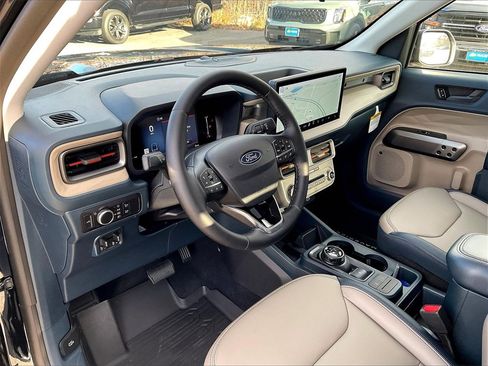 New 2025 Ford Maverick Lariat w/ 4K Tow Package image 9