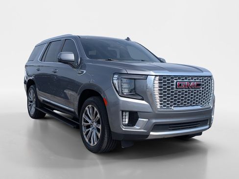Used 2022 GMC Yukon Denali image 2