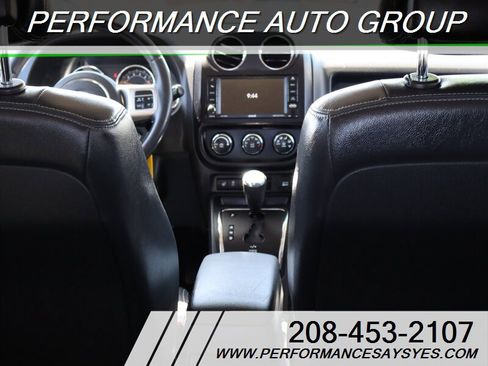 Used 2014 Jeep Patriot Limited w/ Sun/Sound Group AWD/4WD image 9