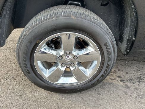 Used 2024 RAM 1500 Tradesman w/ Tradesman SXT Package image 18