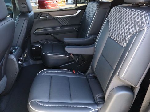 New 2026 GMC Acadia Denali w/ Super Cruise Package image 20