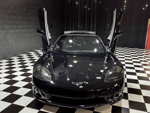 Used 2013 Chevrolet Corvette Convertible image 26