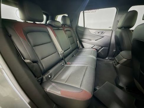 Used 2025 Chevrolet Equinox RS FWD image 29