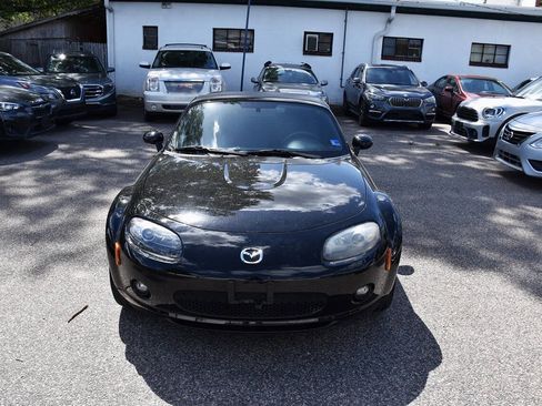 Used 2006 MAZDA MX-5 Miata Touring RWD image 9