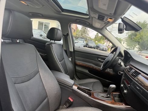 Used 2011 BMW 328i xDrive Sedan AWD/4WD image 26