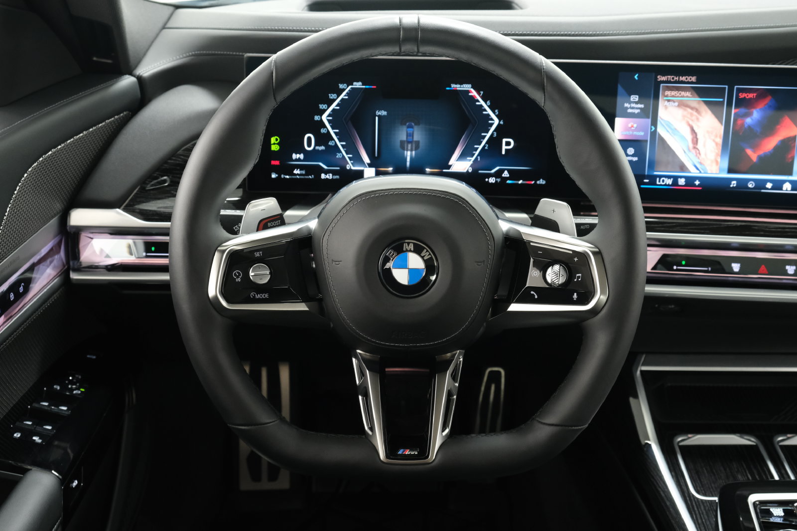 Used 2024 BMW 740i xDrive w/ Premium Package 2 AWD/4WD image 13