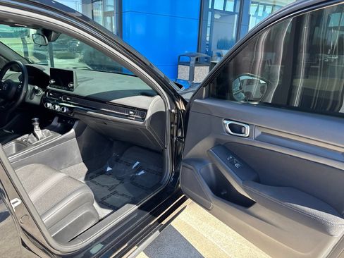 Used 2024 Honda Civic Sport image 16