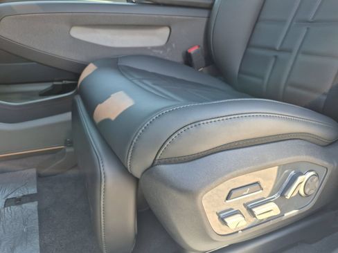 New 2026 Kia EV9 Land w/ Nightfall Edition Package AWD/4WD image 11
