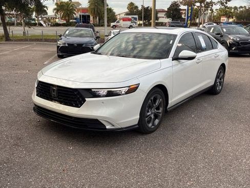 Used 2025 Honda Accord EX-L image 1