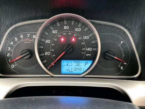 Used 2015 Toyota RAV4 LE image 23