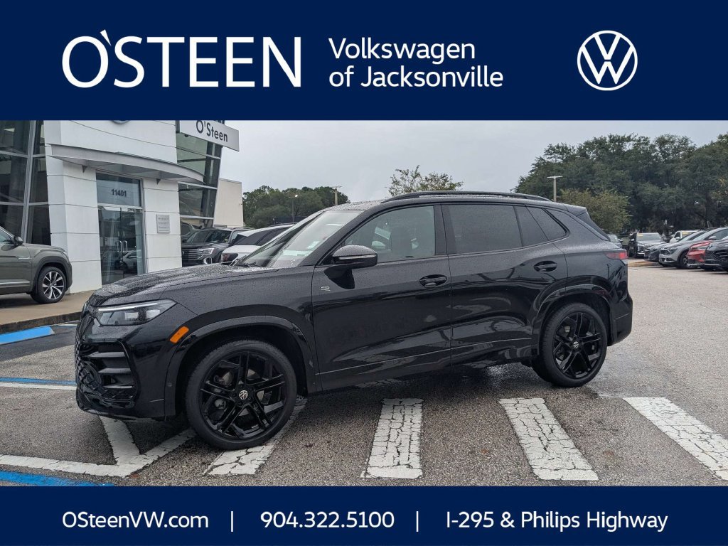 Certified 2026 Volkswagen Tiguan SE R-Line FWD image 1