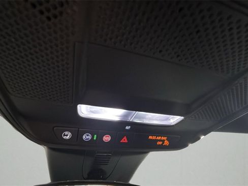 Certified 2025 GMC Acadia Elevation image 25