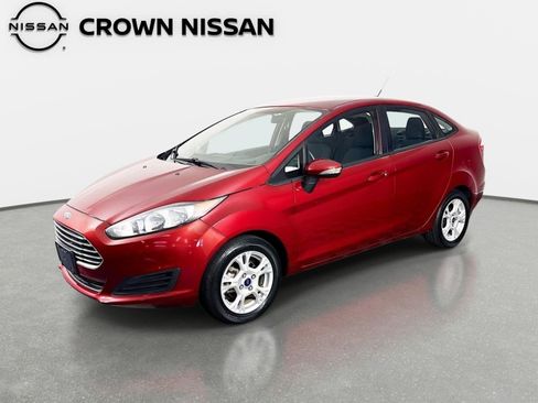 Used 2014 Ford Fiesta SE FWD image 1