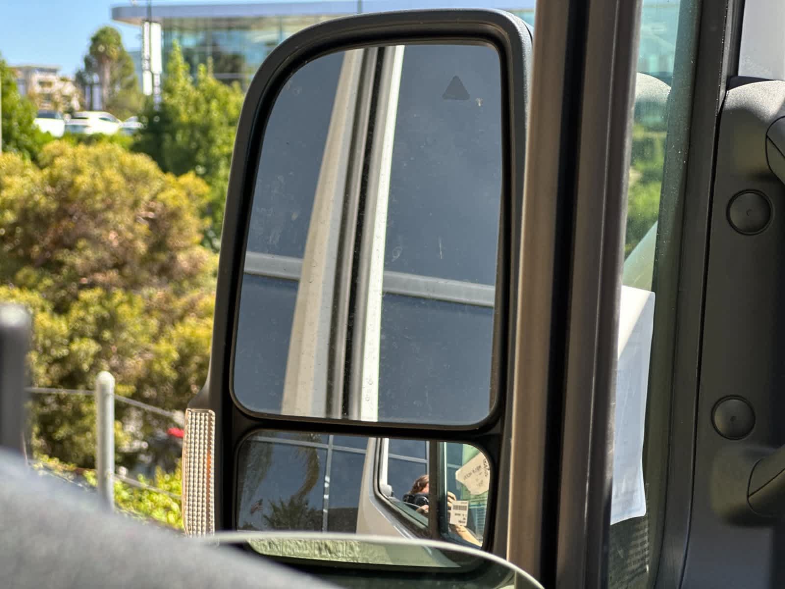 New 2026 Mercedes-Benz Sprinter 2500 image 9