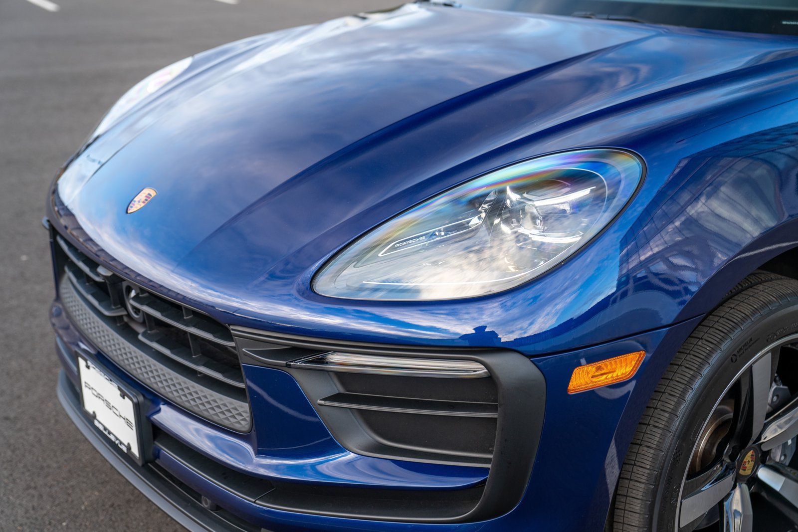 Certified 2026 Porsche Macan AWD/4WD image 30